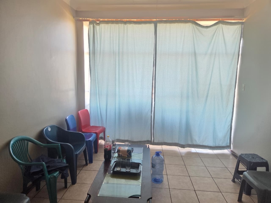 1 Bedroom Property for Sale in Bloemfontein Free State